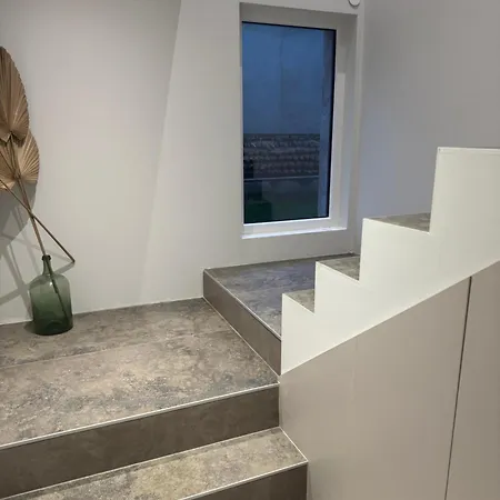 Privee Climatisee Avec Salle De Bain Privee - La Guest house *